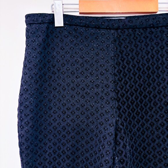 SUZY SHIER Black Textured Velvet Diamond Skinny Pants | Large * - Picture 6 of 8